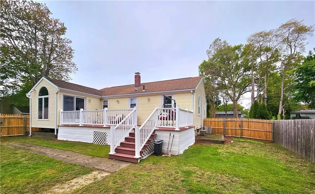 440 Beach Avenue Warwick RI 02889