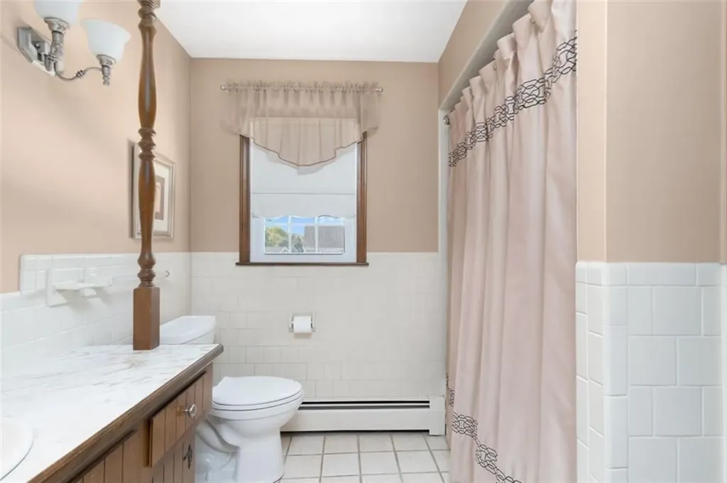 32 Carriage Way North Providence RI 02904