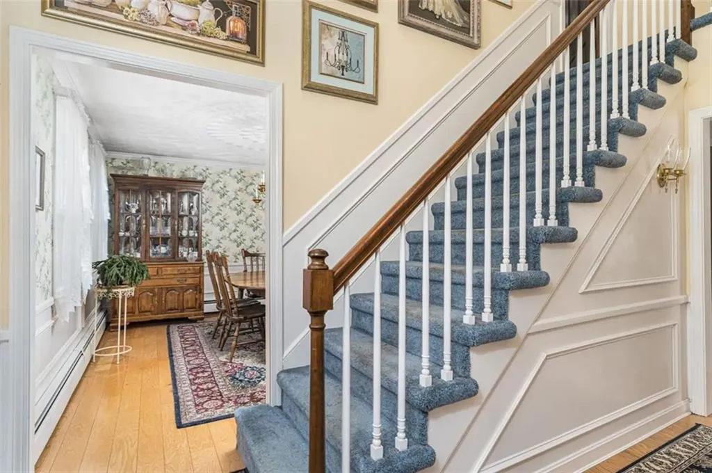 32 Carriage Way North Providence RI 02904