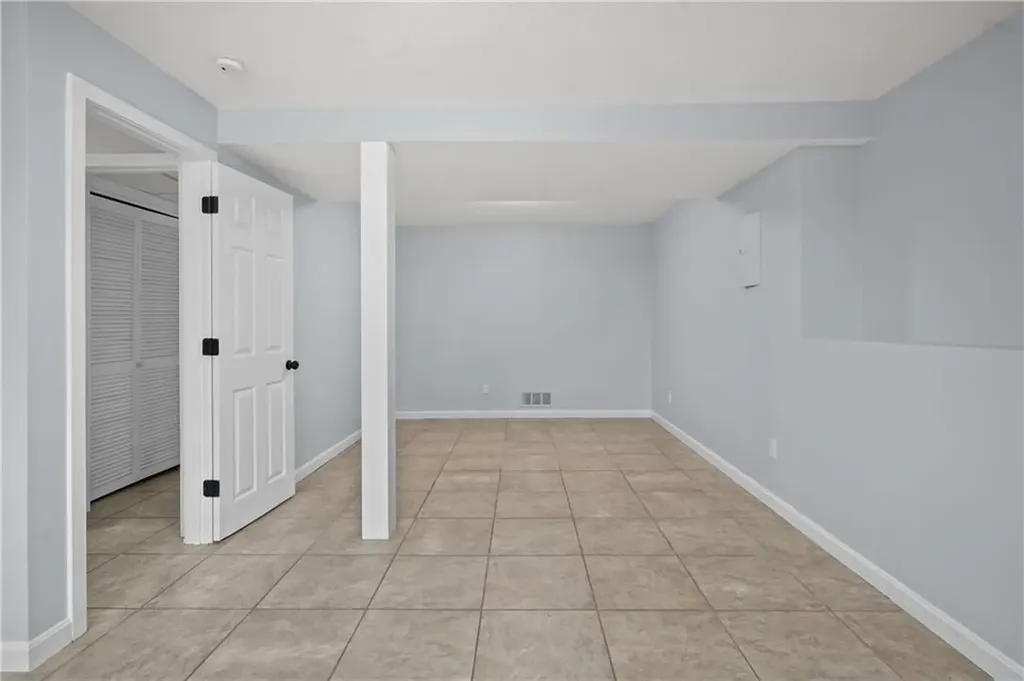 120 East Greenwich Avenue West Warwick RI 02893