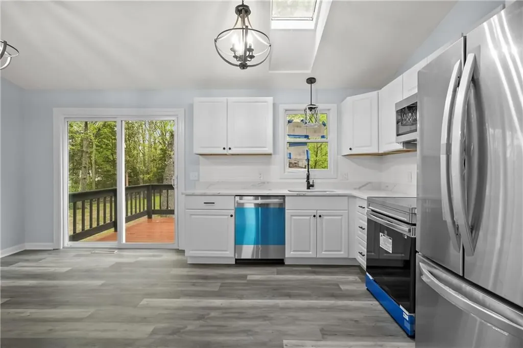 120 East Greenwich Avenue West Warwick RI 02893
