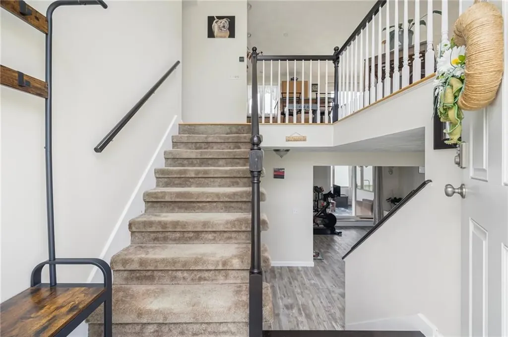 23 Hamlet Court Bristol RI 02809