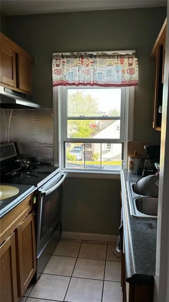 95 97 Benefit Street Pawtucket RI 02861