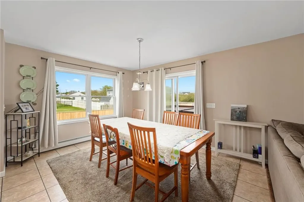 32 Cypress Avenue Narragansett RI 02882