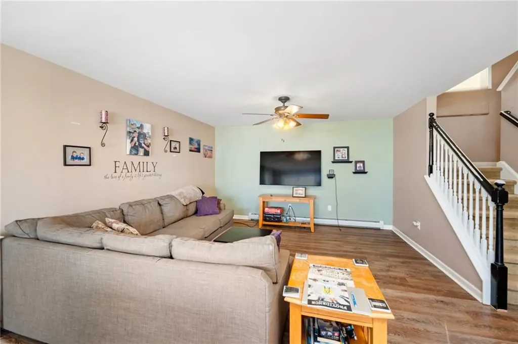 32 Cypress Avenue Narragansett RI 02882