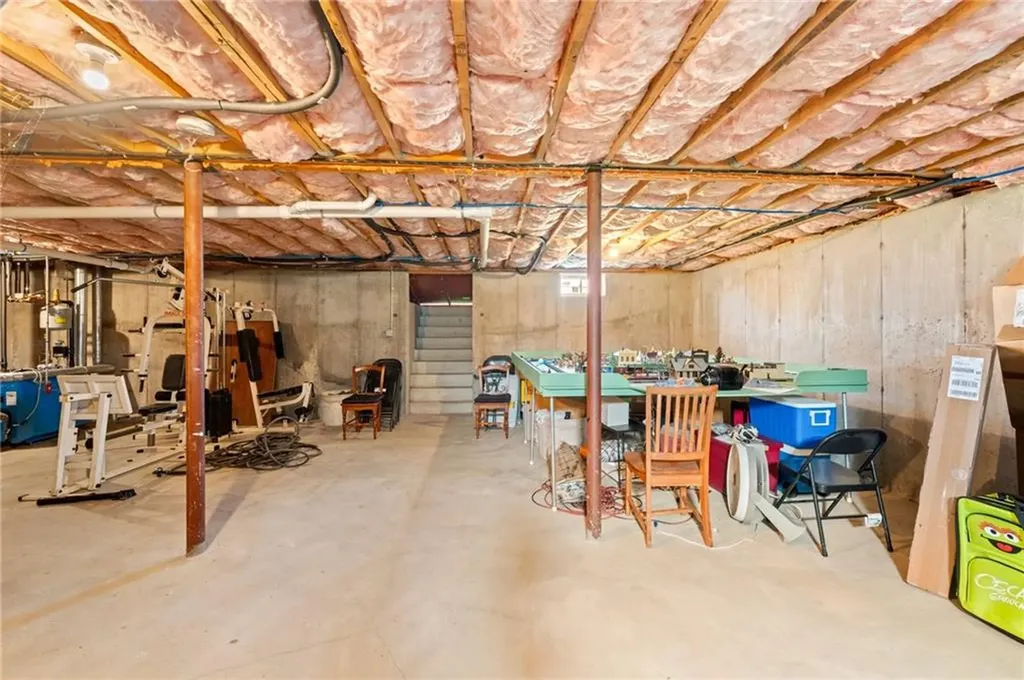 32 Cypress Avenue Narragansett RI 02882