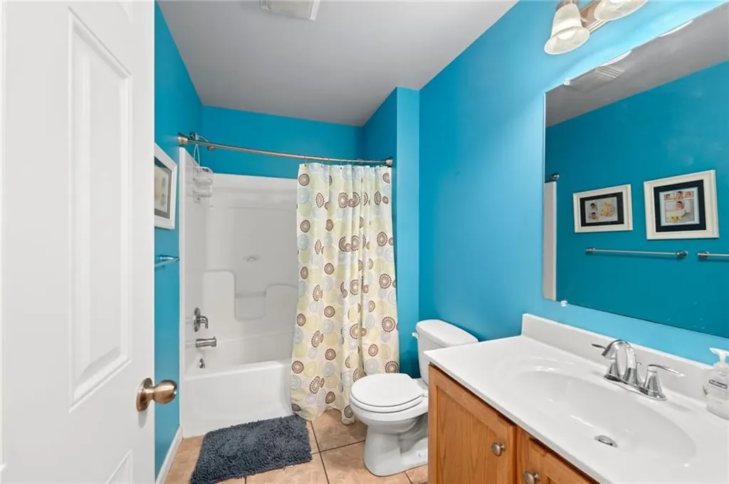 32 Cypress Avenue Narragansett RI 02882