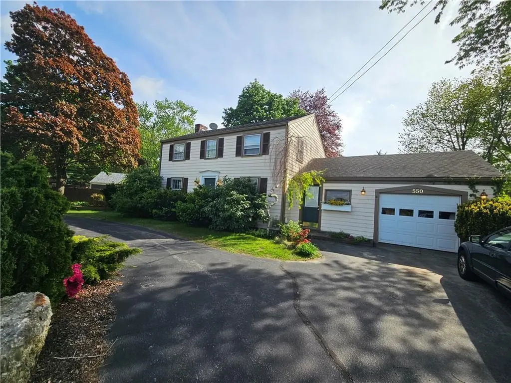 550 County Road Barrington RI 02806