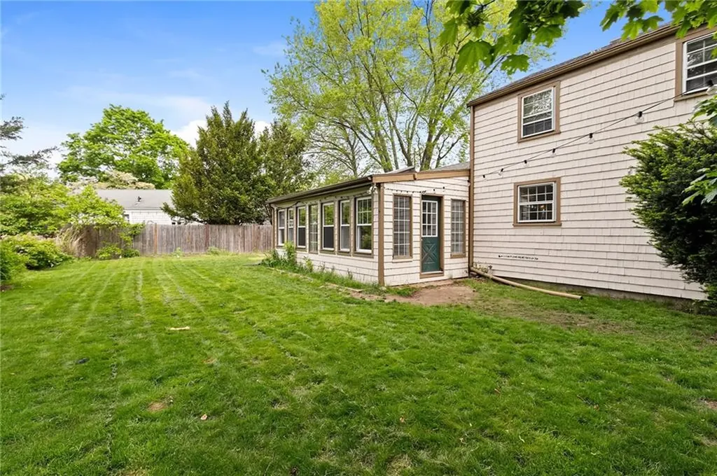 550 County Road Barrington RI 02806
