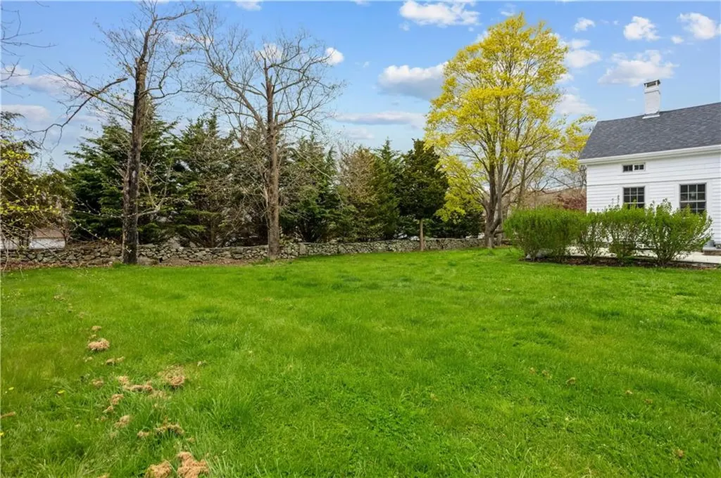 255 Bulgarmarsh Road Tiverton RI 02878