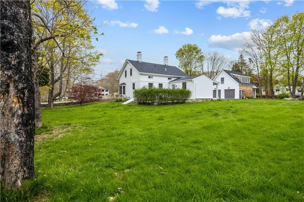 255 Bulgarmarsh Road Tiverton RI 02878