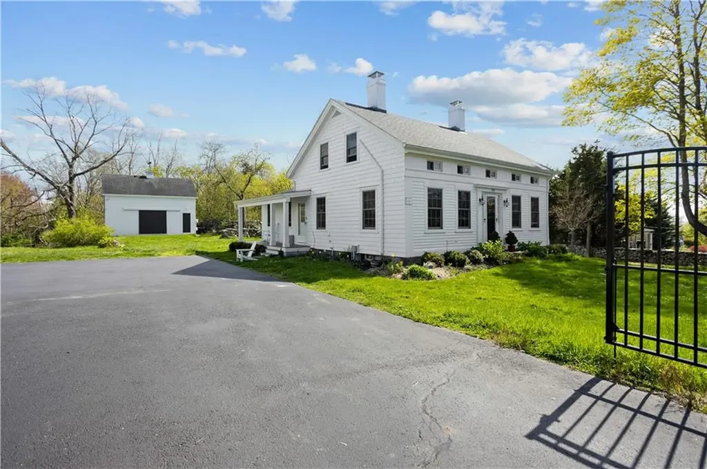 255 Bulgarmarsh Road Tiverton RI 02878