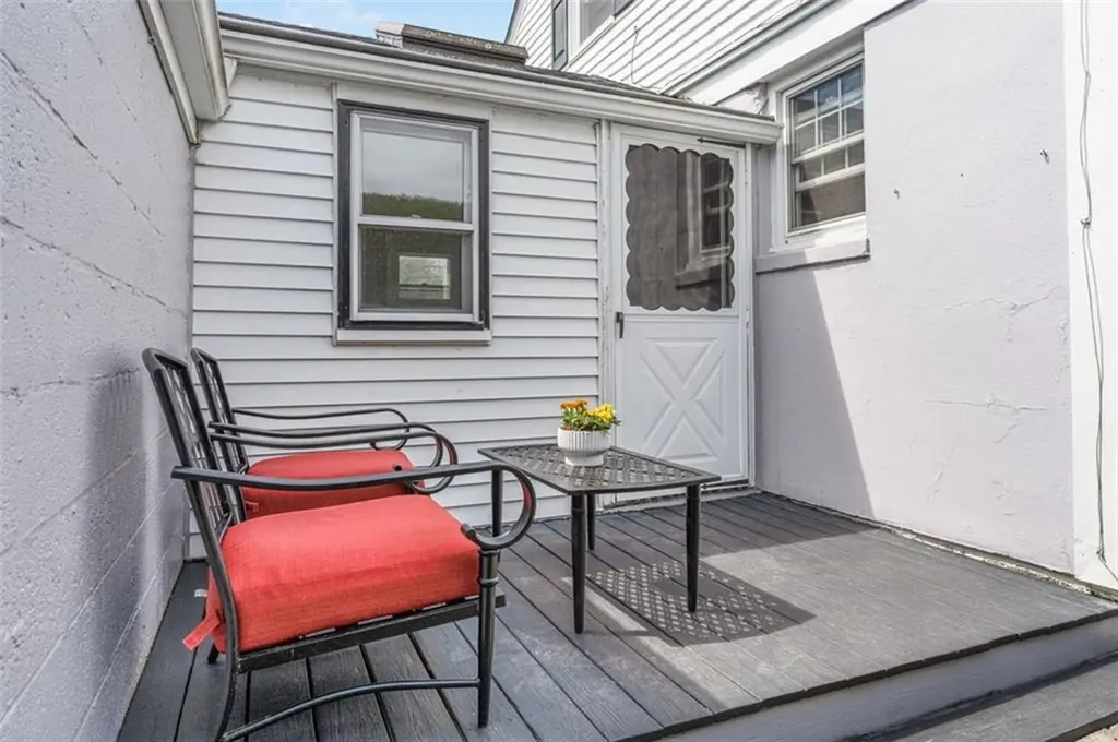 63 Admiral Kalbfus Road Newport RI 02840