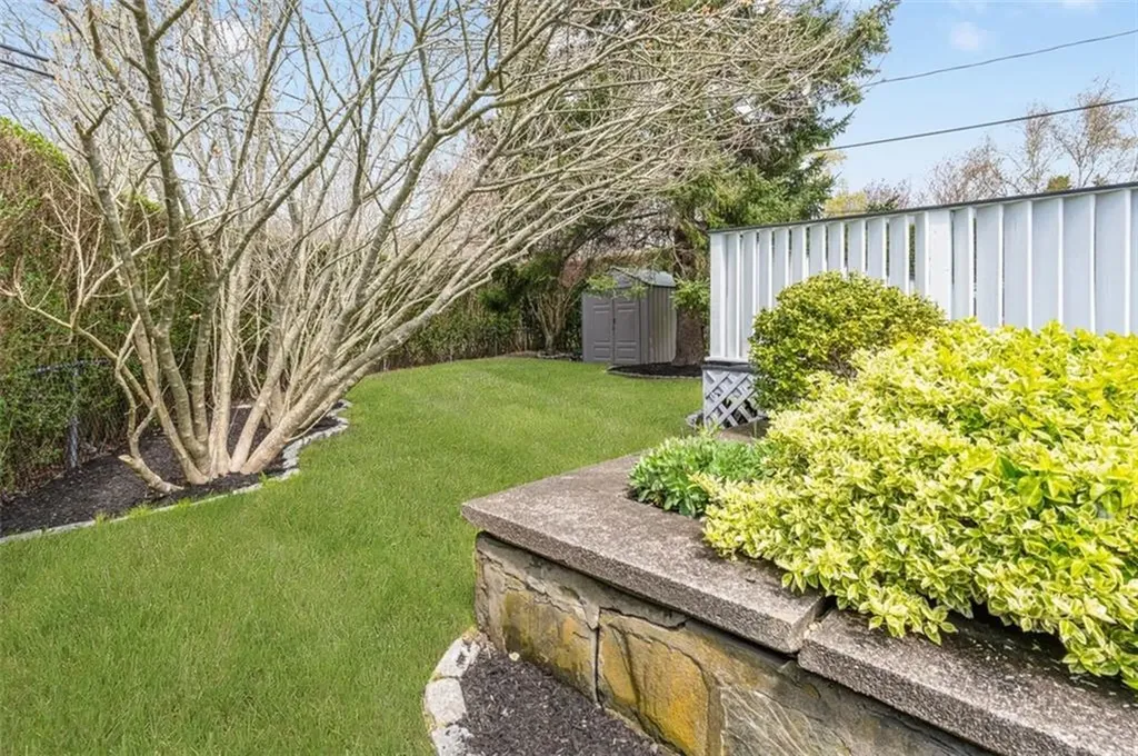 63 Admiral Kalbfus Road Newport RI 02840