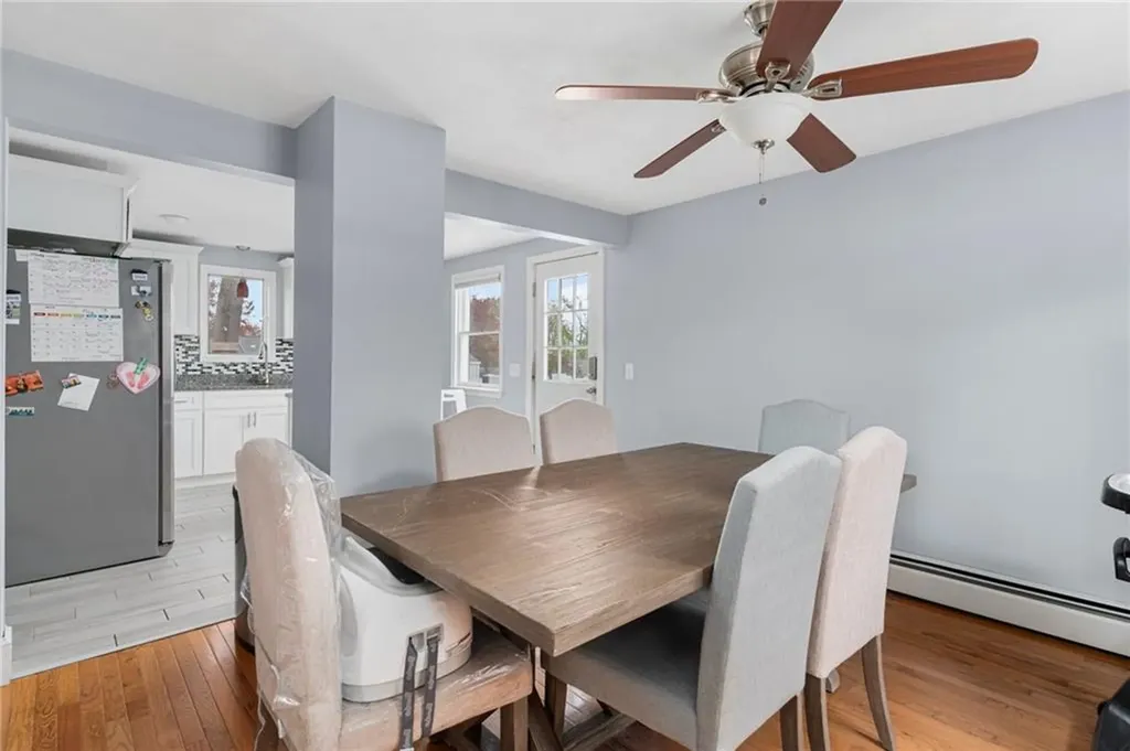 15 Columbia Avenue Coventry RI 02816