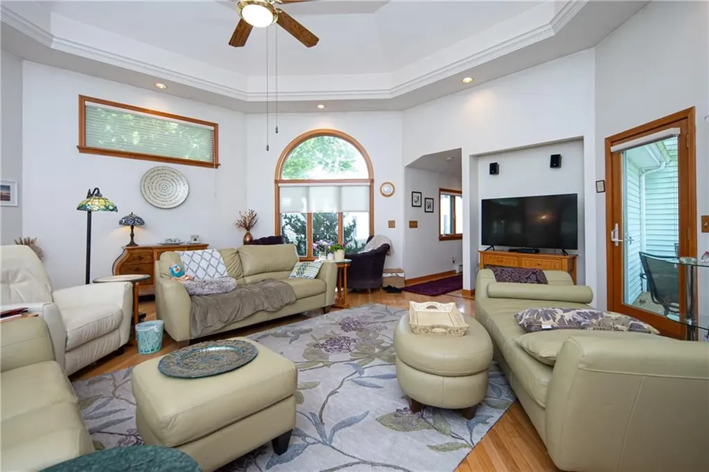 5 Arnold Avenue Lincoln RI 02865