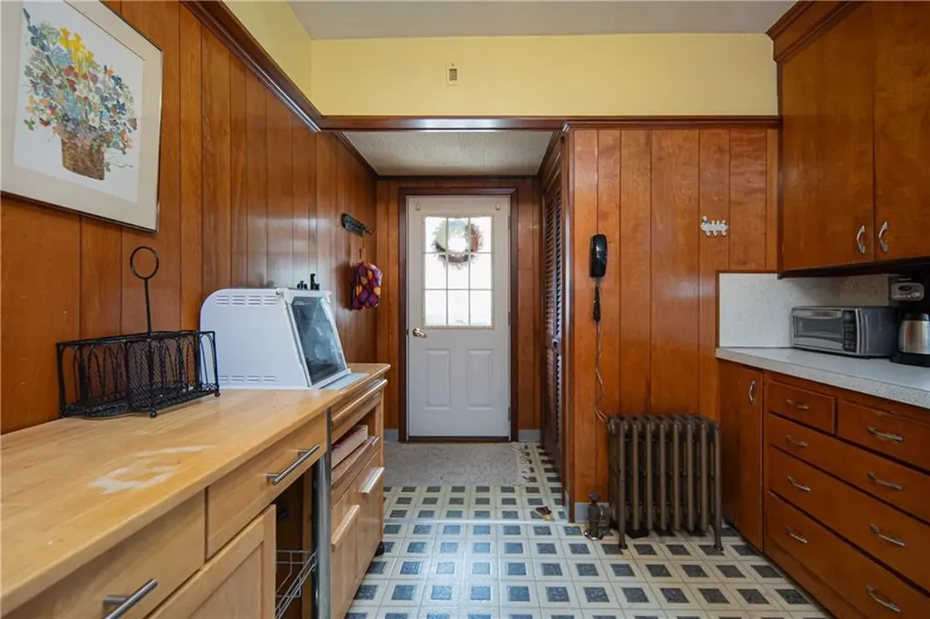 5 Arnold Avenue Lincoln RI 02865