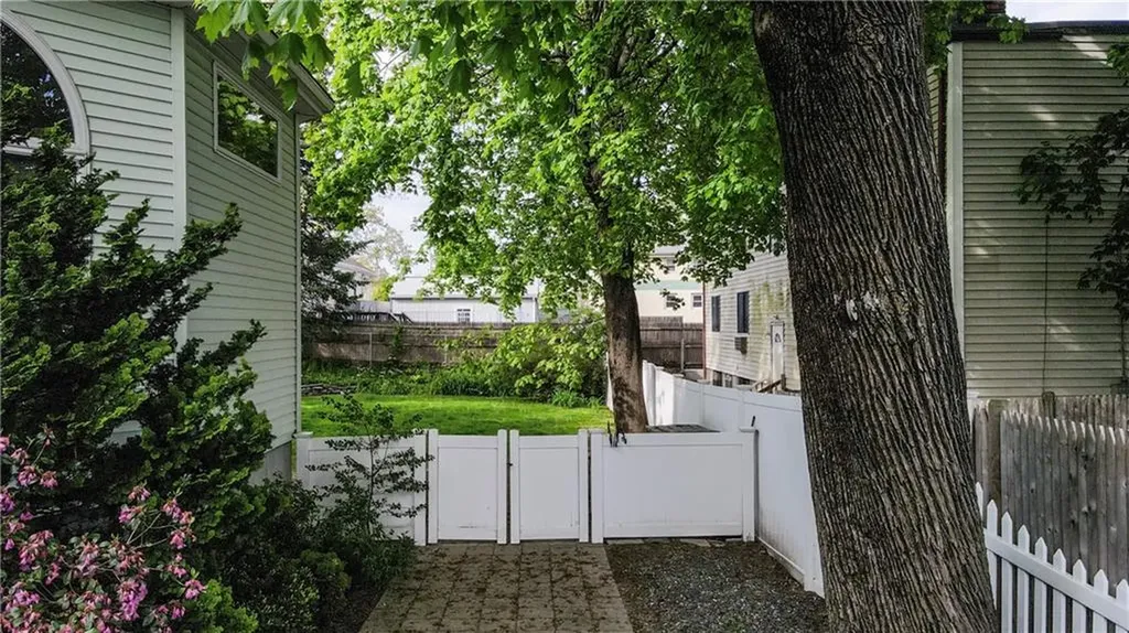 5 Arnold Avenue Lincoln RI 02865