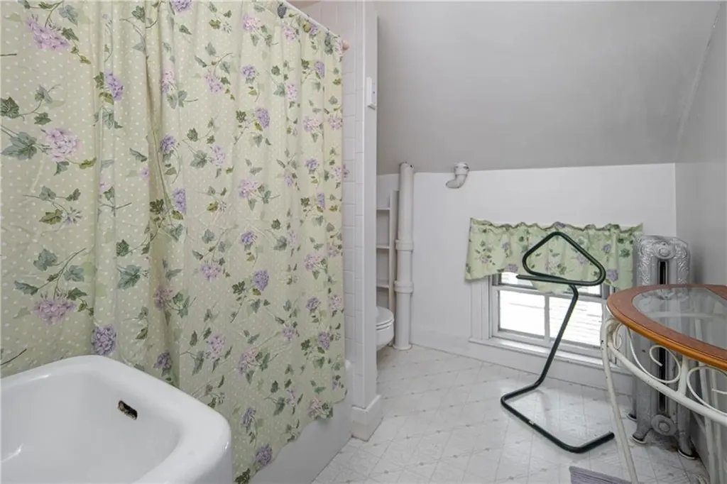 5 Arnold Avenue Lincoln RI 02865