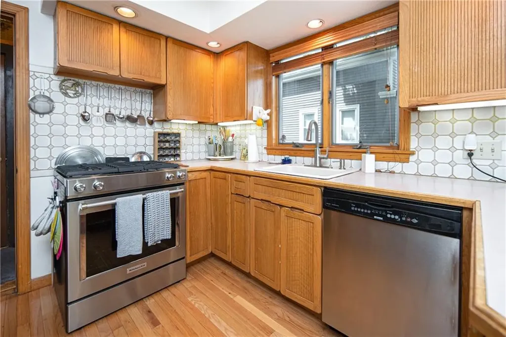 5 Arnold Avenue Lincoln RI 02865
