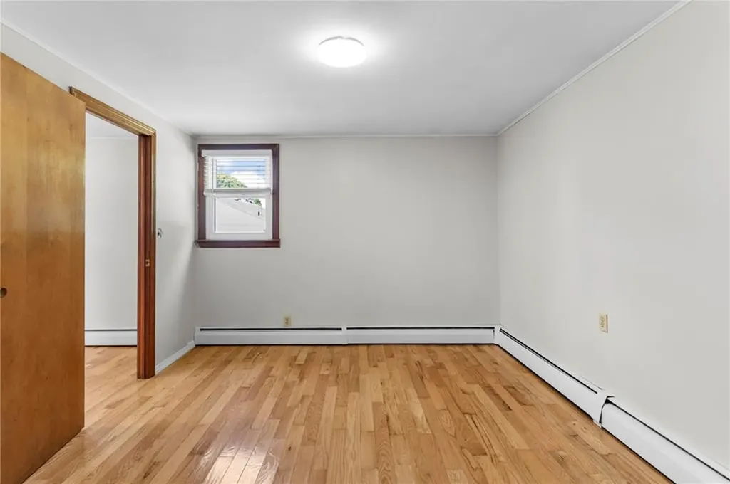 6 Baltimore Avenue Warren RI 02885