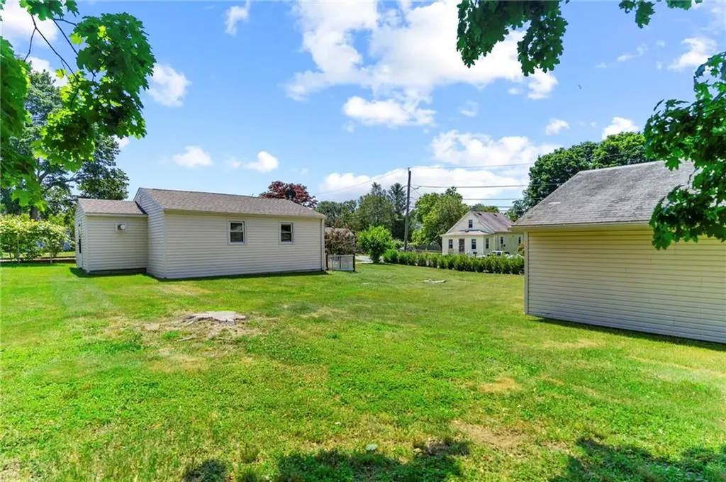 6 Baltimore Avenue Warren RI 02885