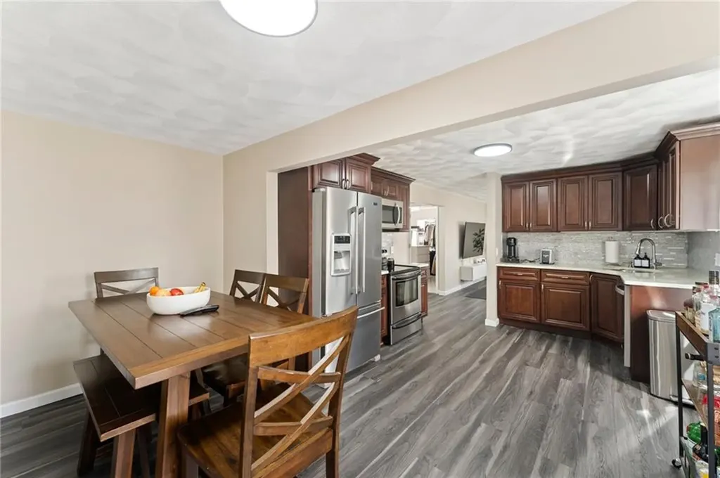 65 Newell Street West Warwick RI 02893