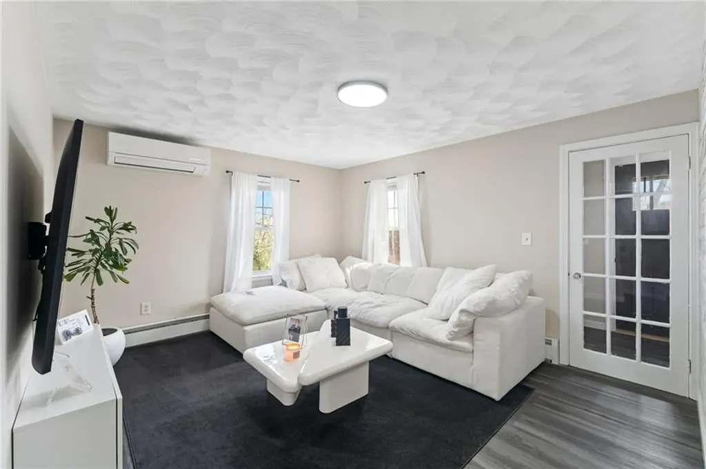 65 Newell Street West Warwick RI 02893