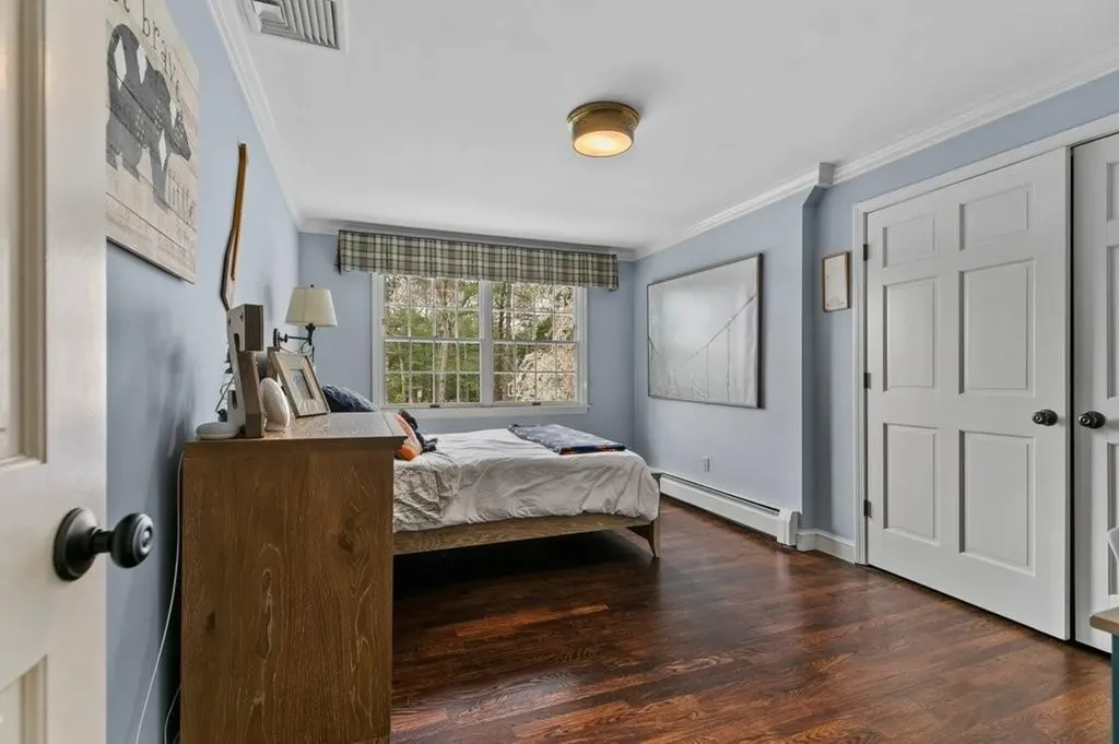 4 Deep Meadow Road Barrington RI 02806