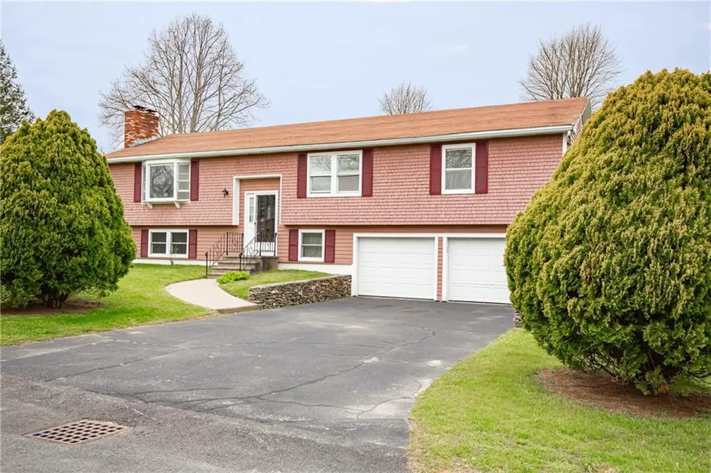51 James Court Portsmouth RI 02871
