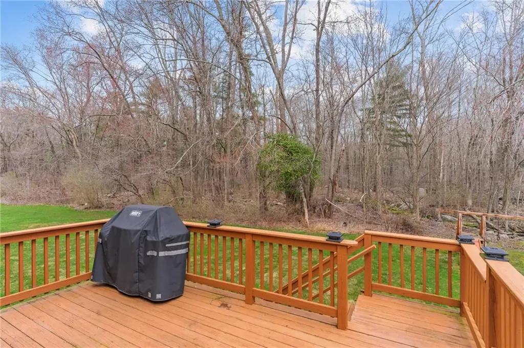 2405 Mendon Road Cumberland RI 02864