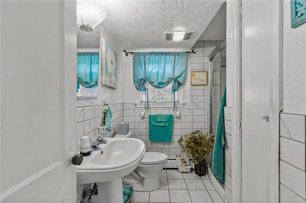 2405 Mendon Road Cumberland RI 02864