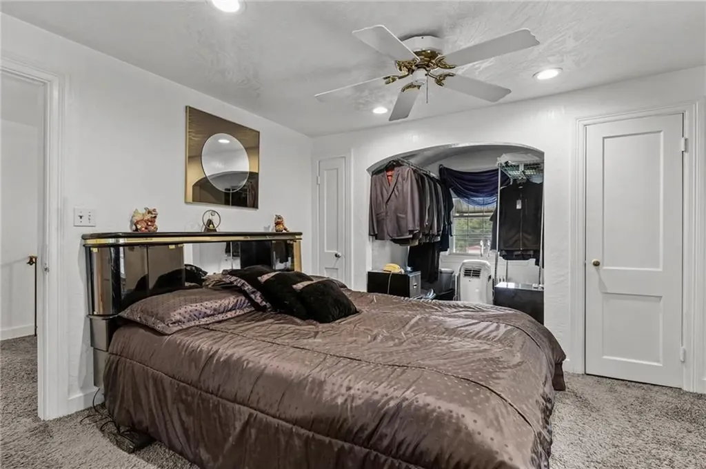 2405 Mendon Road Cumberland RI 02864