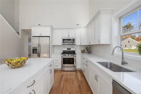 37 Overlook Lane Glocester RI 02814