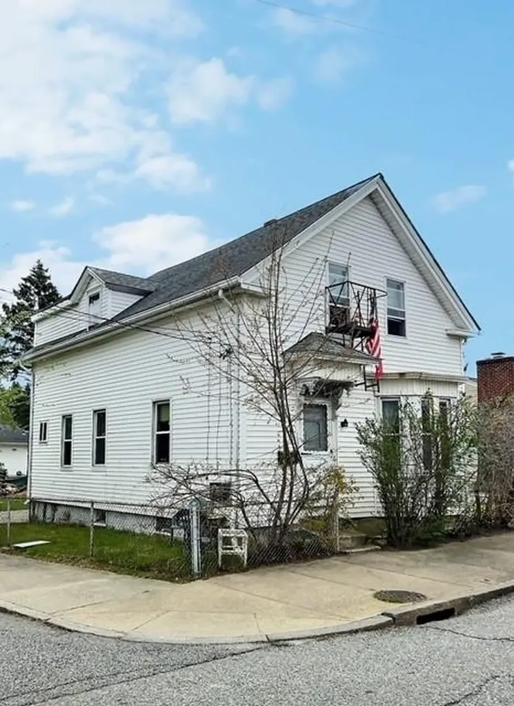 189 Langdon Street Providence RI 02904