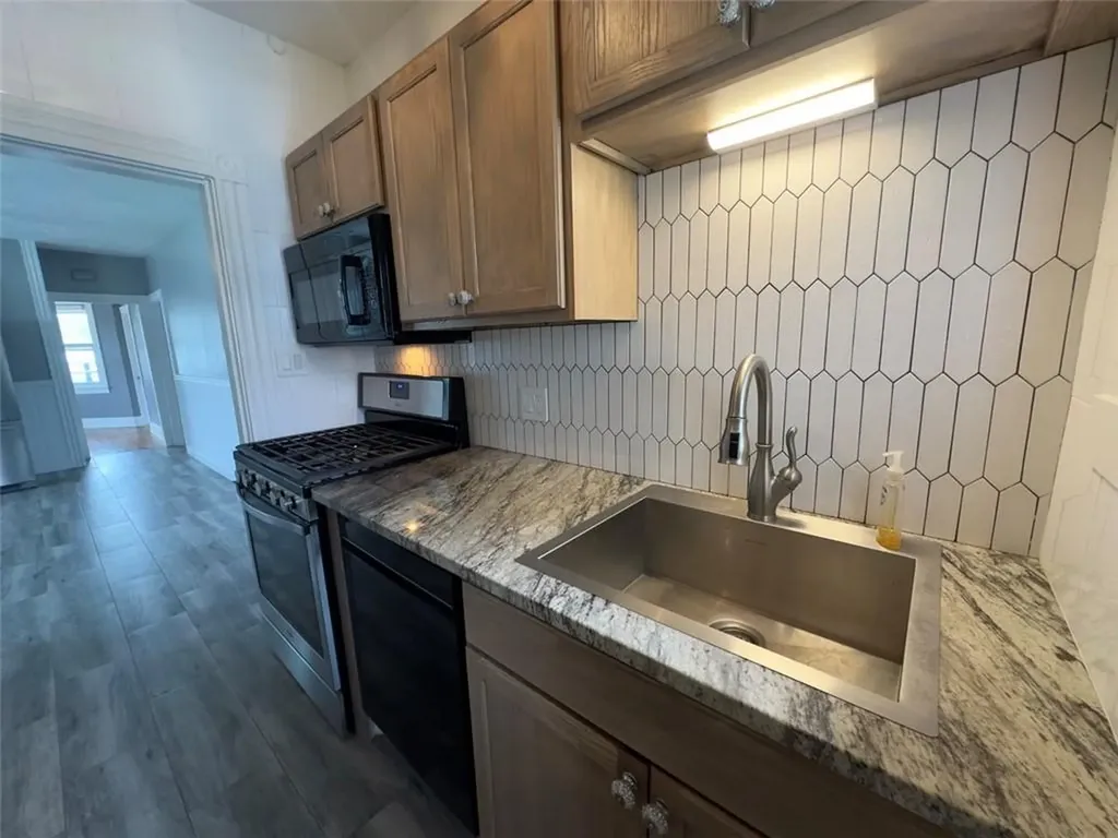 856 Atwood Avenue Cranston RI 02920