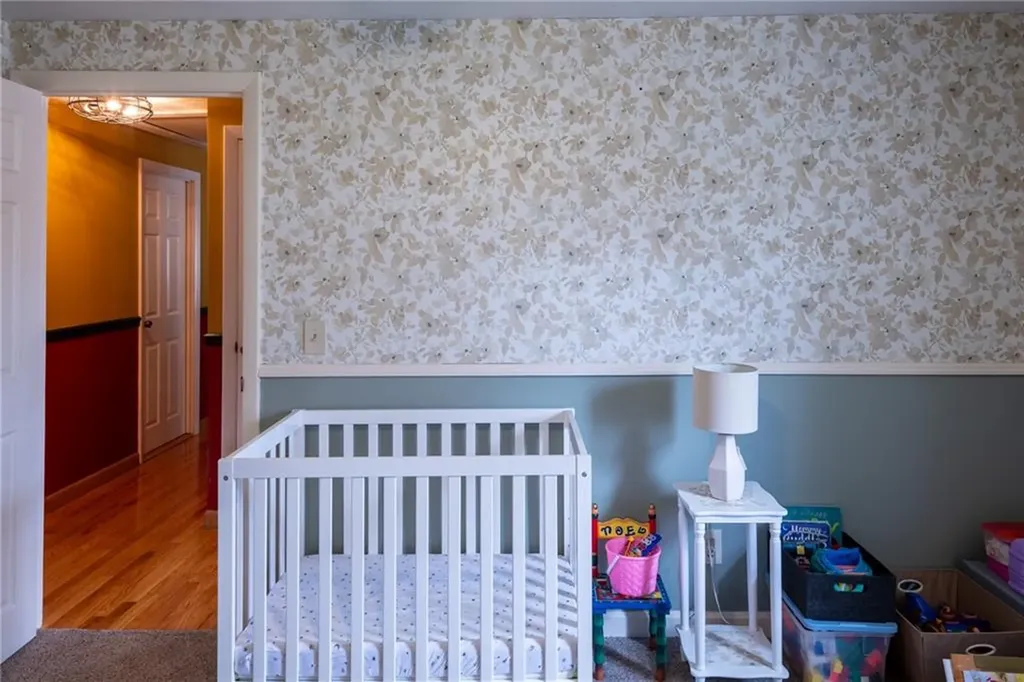 152 Almy Street Warwick RI 02886