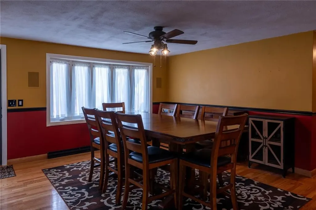 152 Almy Street Warwick RI 02886