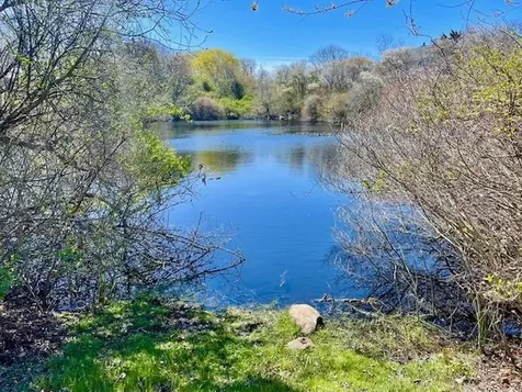 548 Center Road Block Island RI 02807