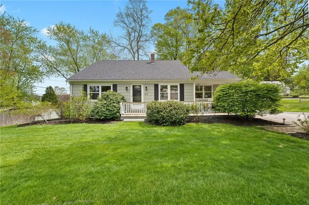 283 Old County Road Smithfield RI 02917