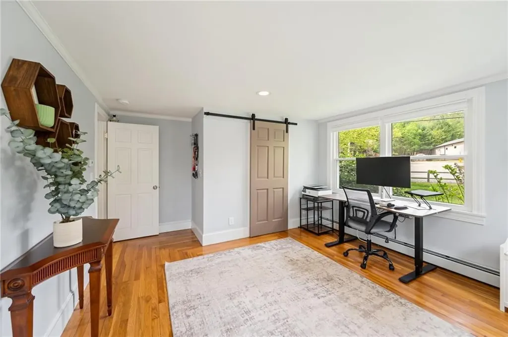 283 Old County Road Smithfield RI 02917