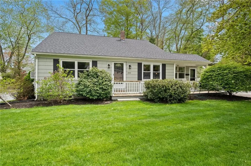 283 Old County Road Smithfield RI 02917