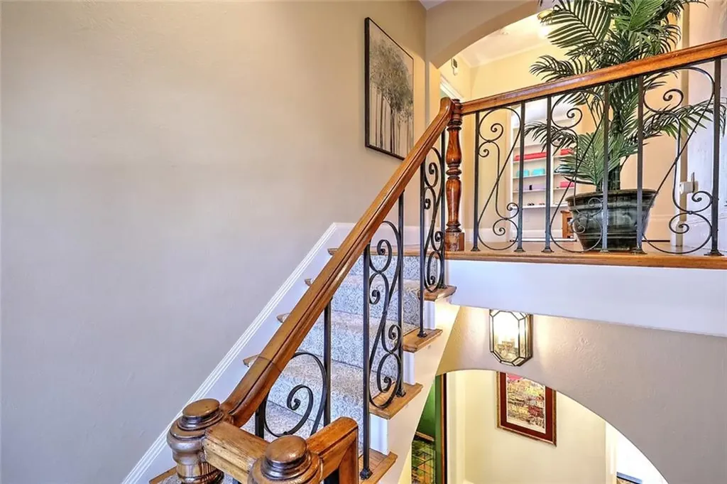 612 Elmgrove Avenue Providence RI 02906