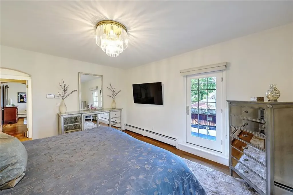 612 Elmgrove Avenue Providence RI 02906