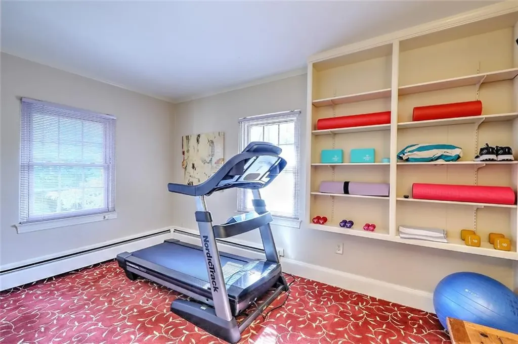 612 Elmgrove Avenue Providence RI 02906