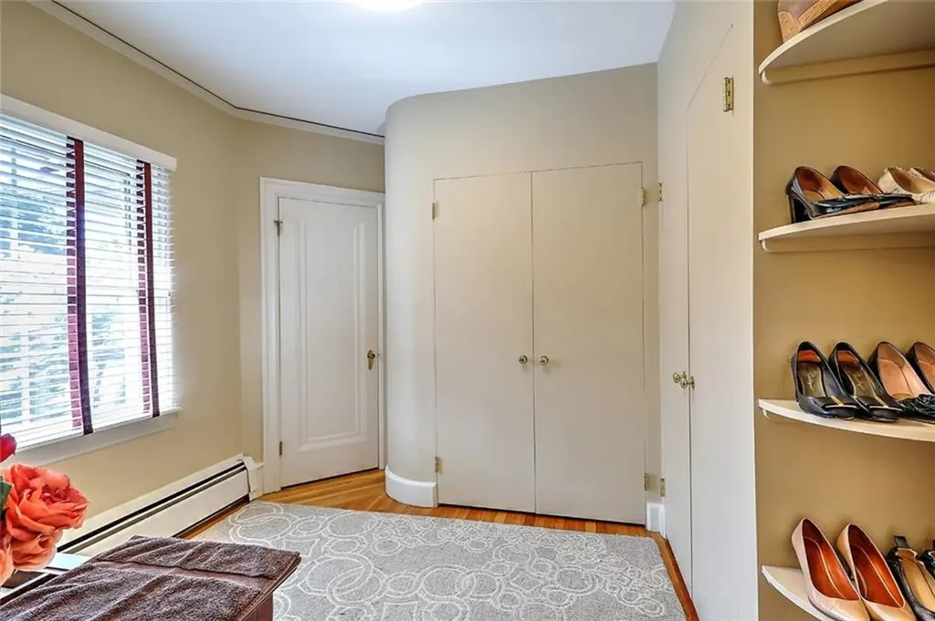 612 Elmgrove Avenue Providence RI 02906