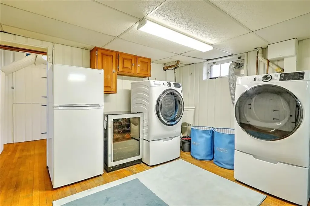 612 Elmgrove Avenue Providence RI 02906