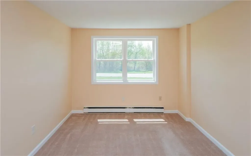 56 Perrault Street Portsmouth RI 02871
