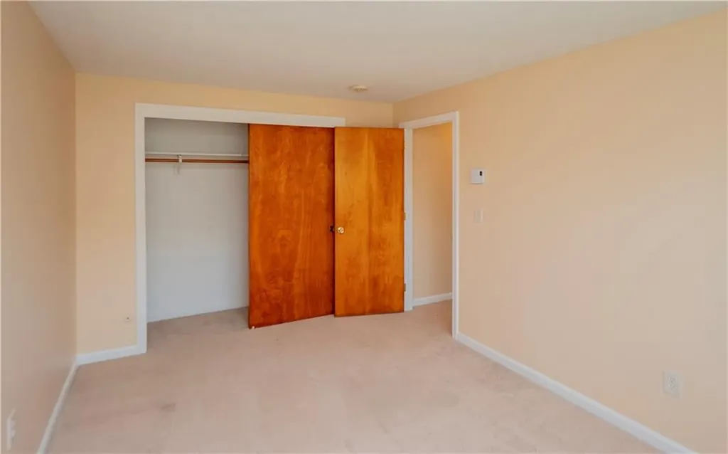 56 Perrault Street Portsmouth RI 02871