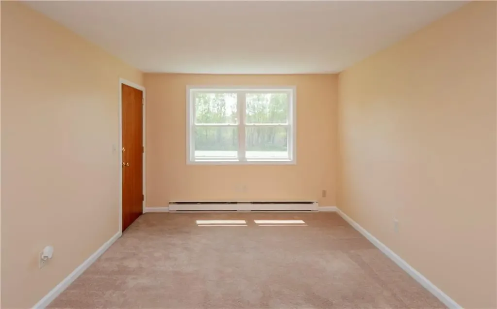 56 Perrault Street Portsmouth RI 02871
